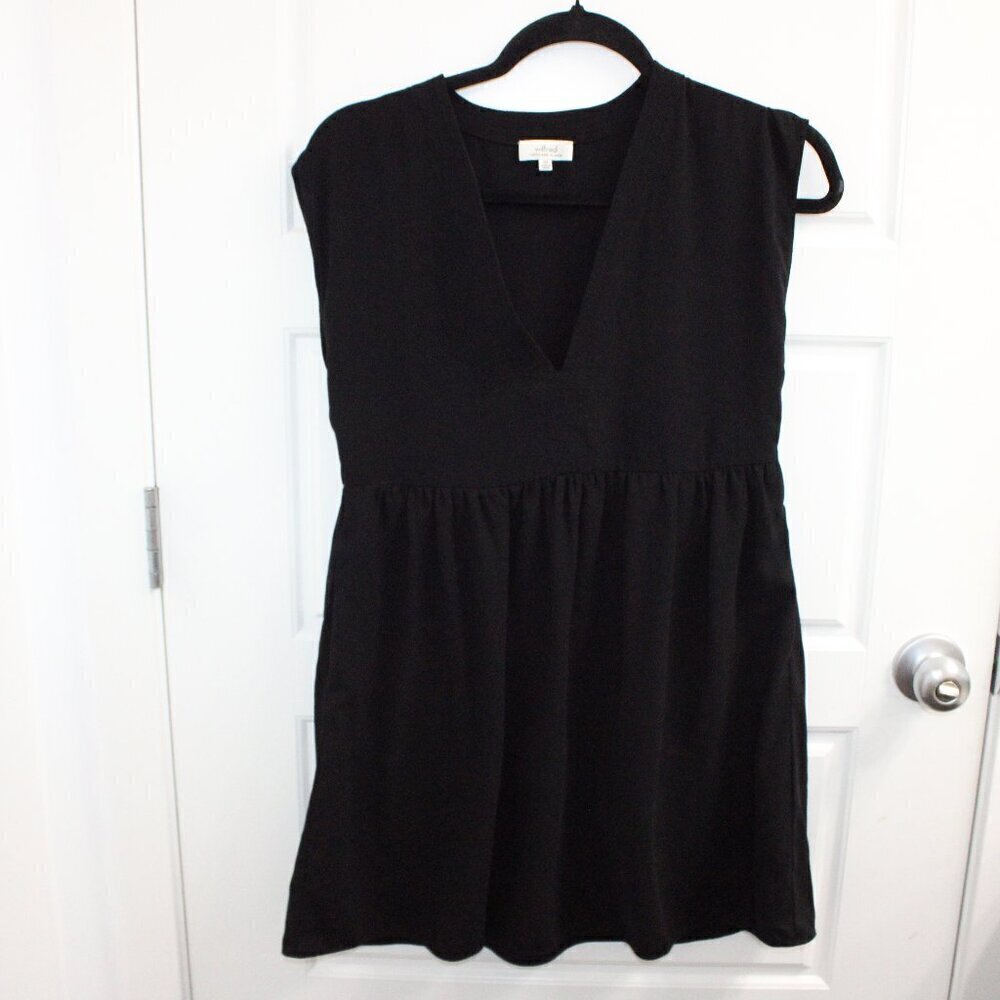 3/$30 Aritzia Wilfred V Neck Black Mini Dress sz XXS